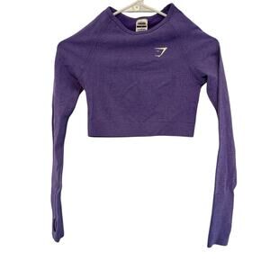 Gymshark Cropped Long Sleeve Top Lavender Purple Size S NWOT Round Neck Athletic